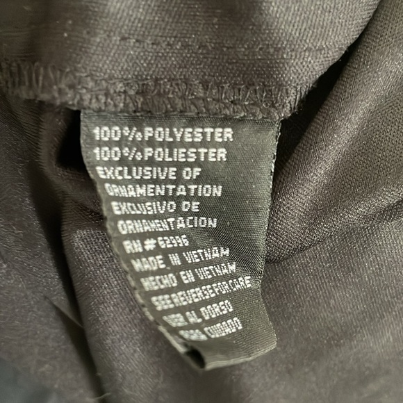 Dress - Picture 4 of 6